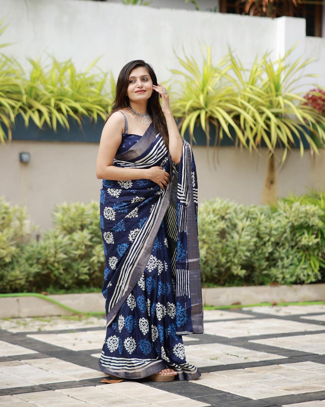 Indigo Batik Print Slub Silk Saree