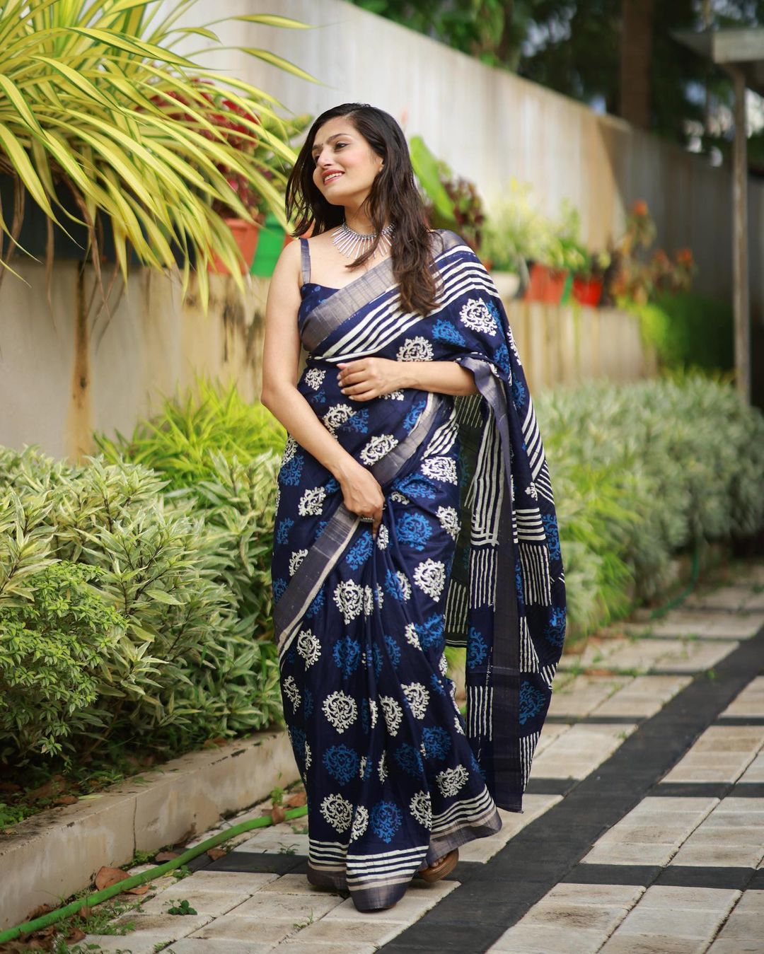 Indigo Batik Print Slub Silk Saree