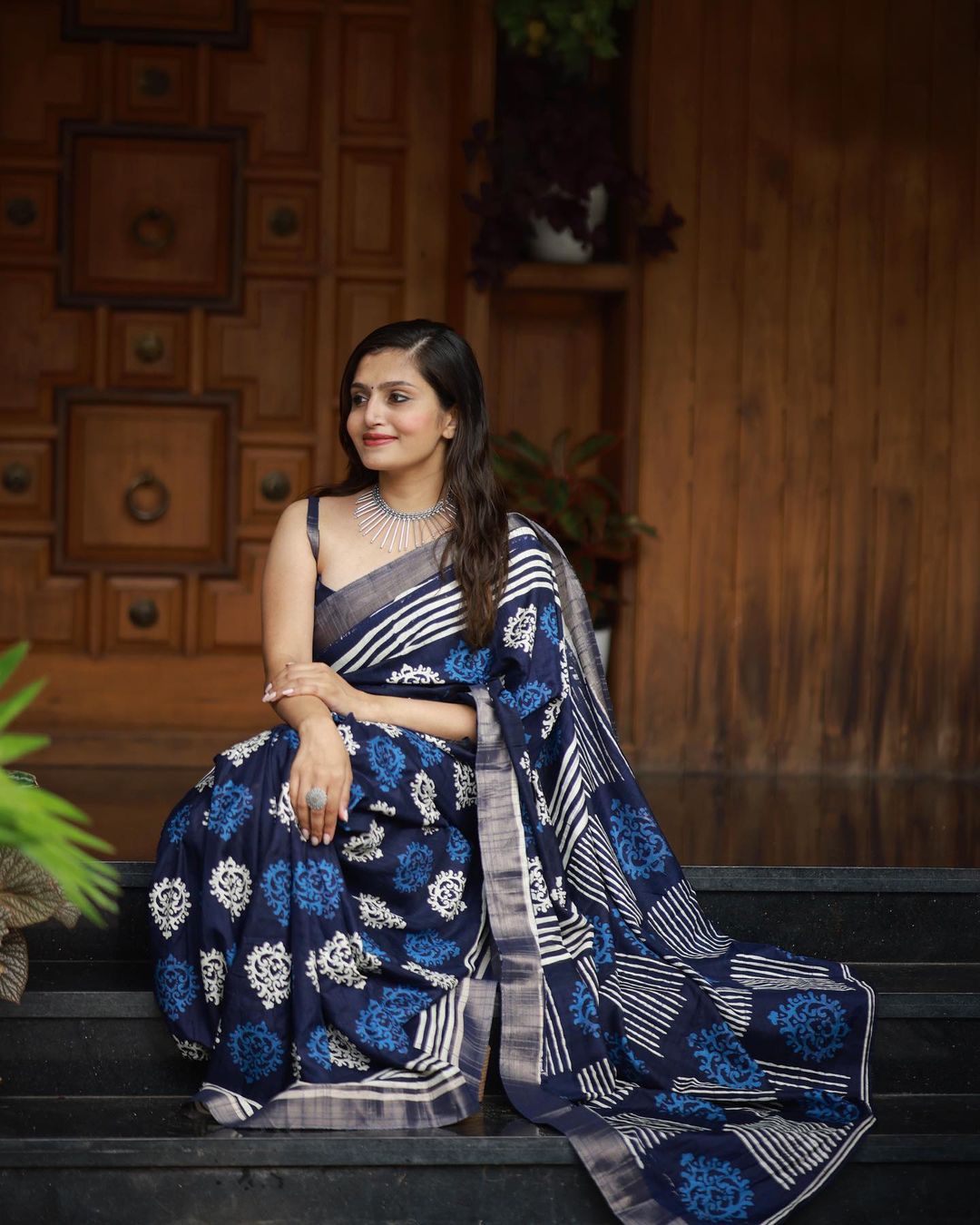 Indigo Batik Print Slub Silk Saree