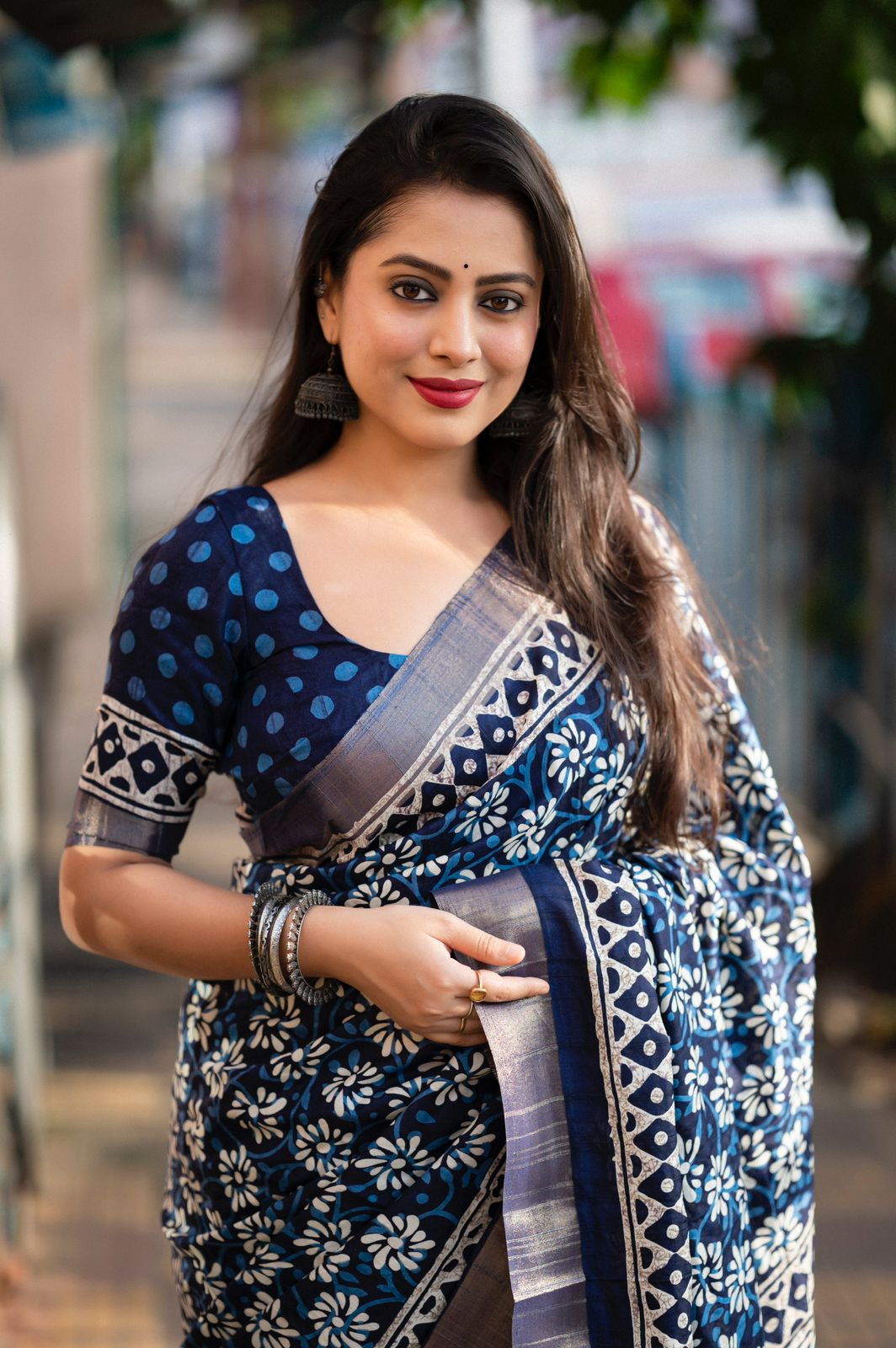 Indigo Batik Print Slub Silk Saree