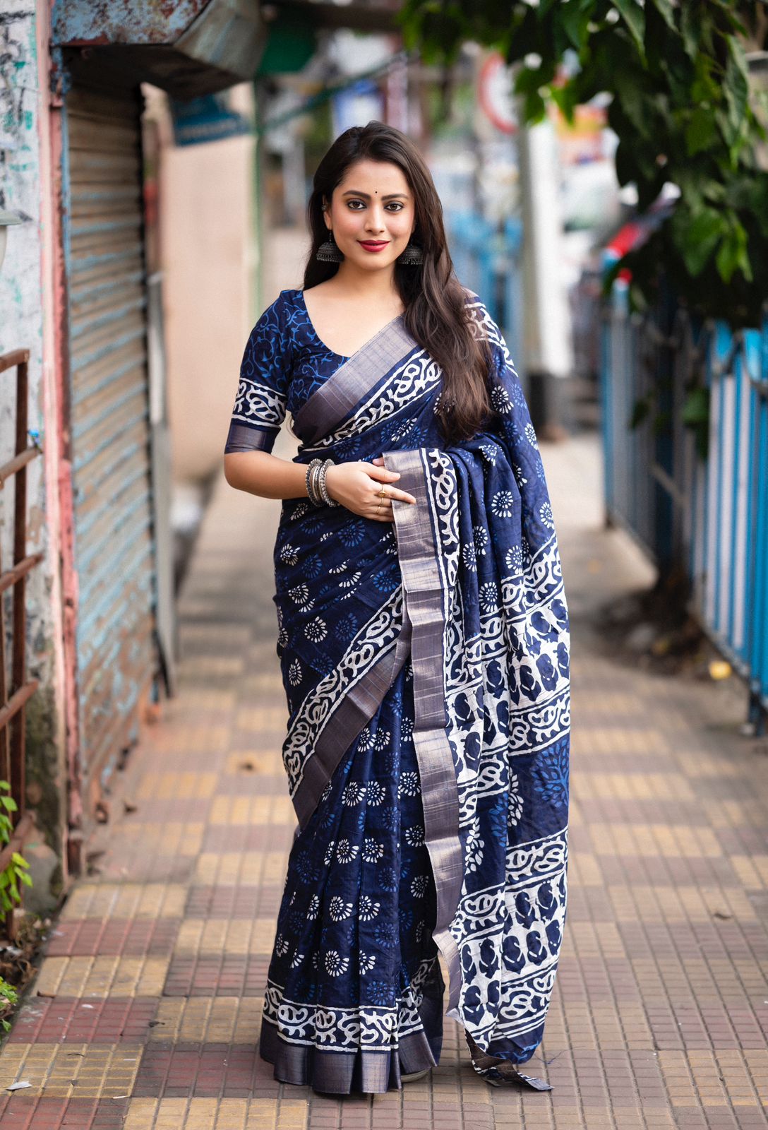 Indigo Batik Print Slub Silk Saree