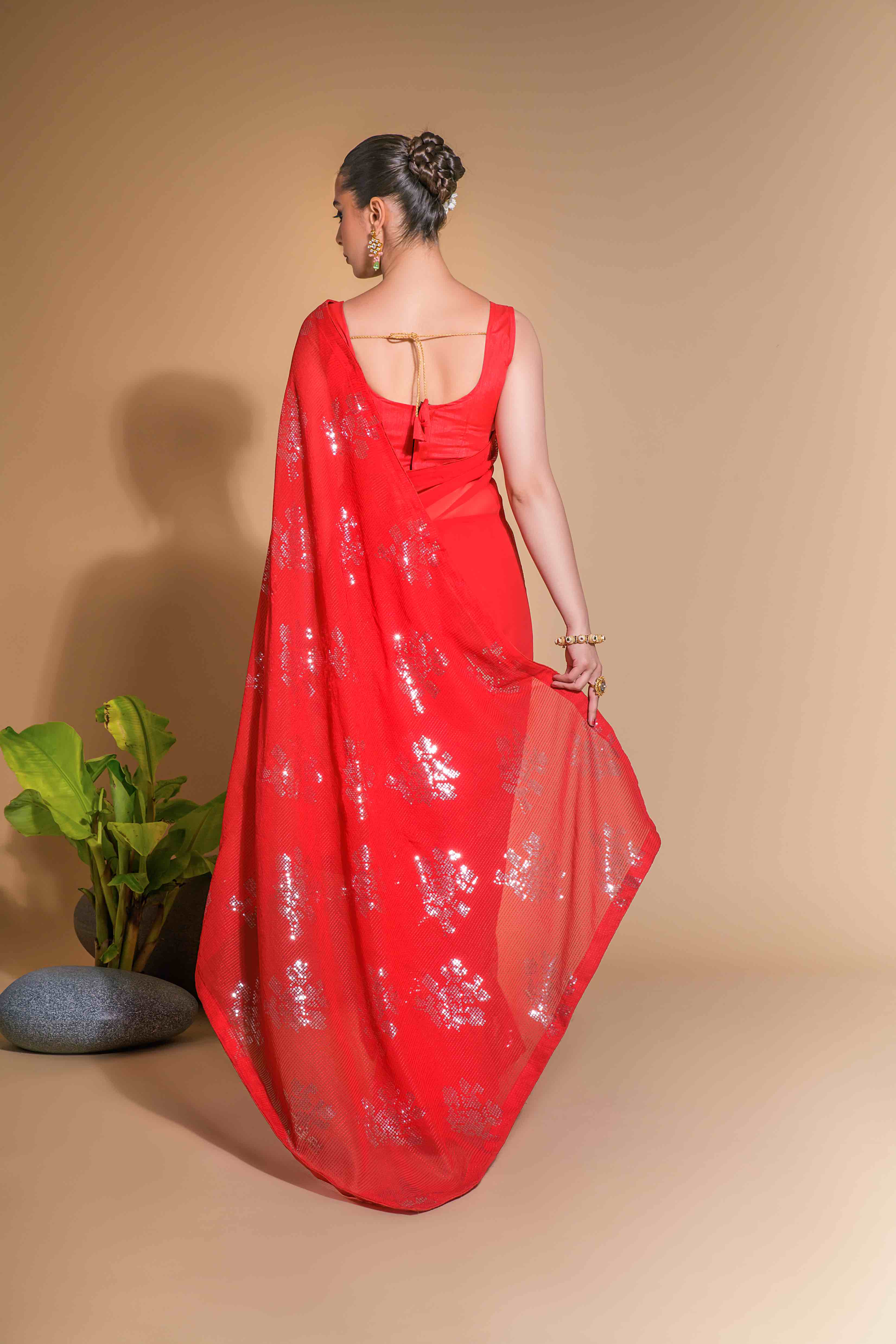 Faux georgette sequence Flower Work Saree With Tone Blouse