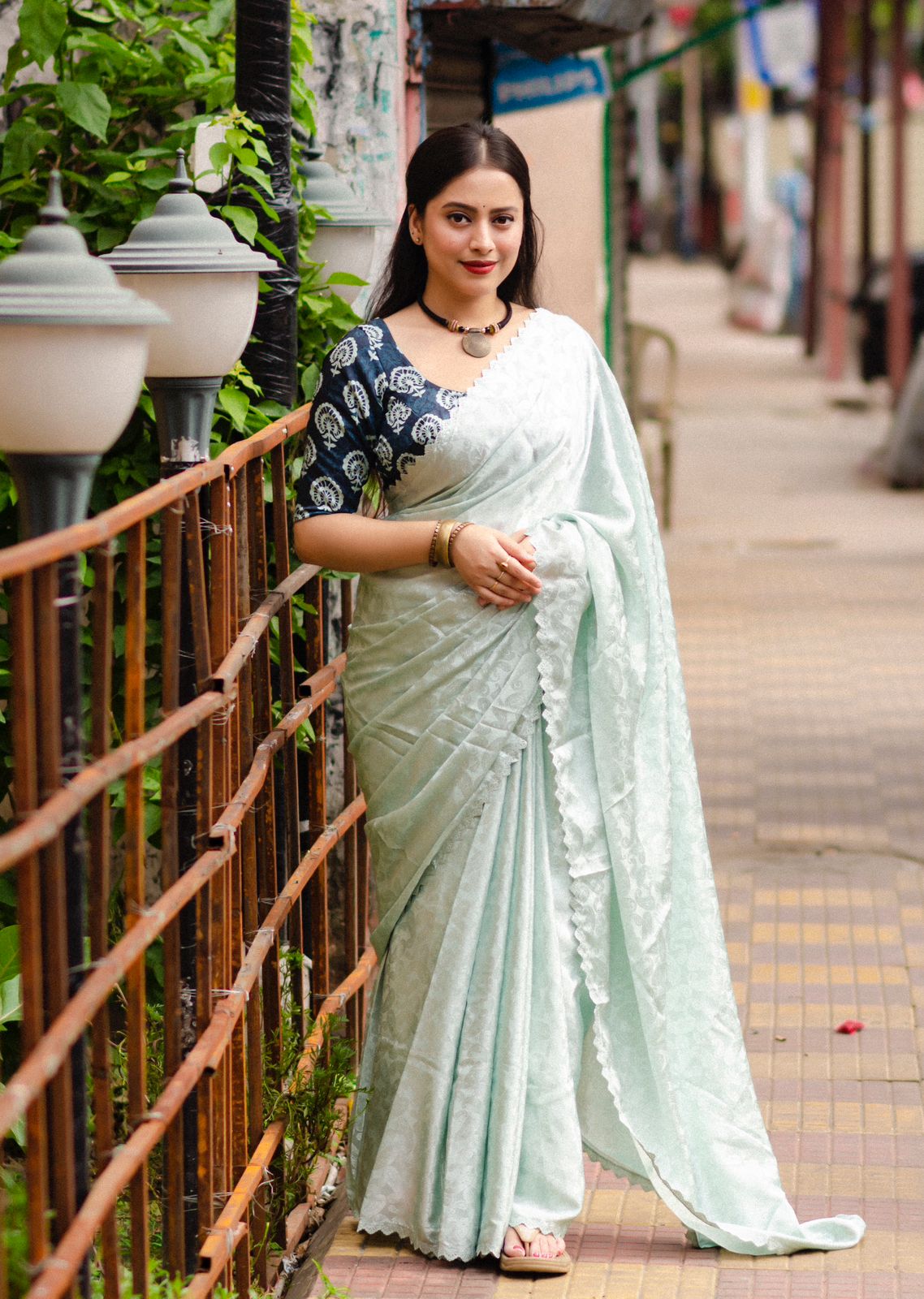 Crepe Silk Cut Work Border Saree